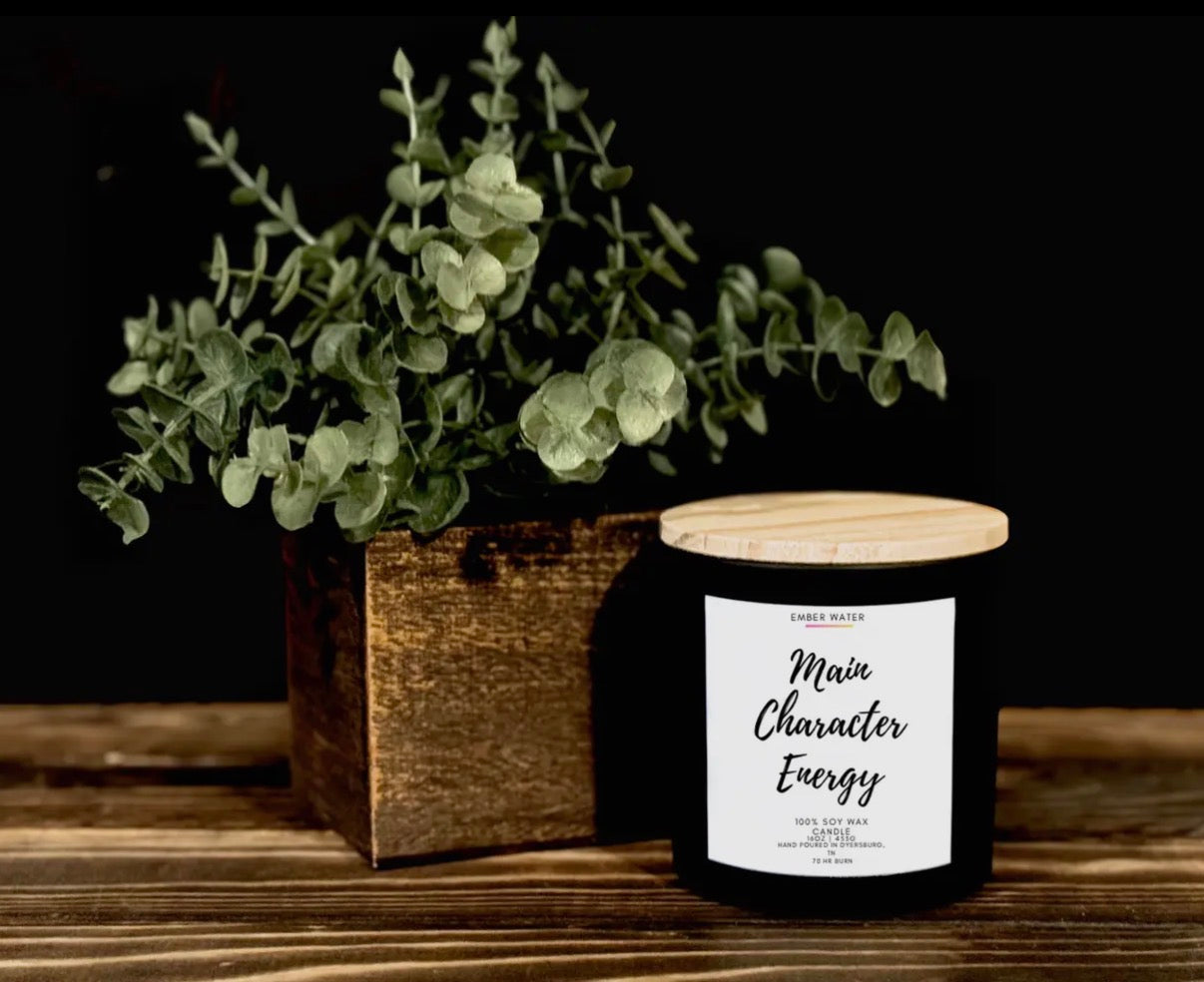 16oz Soy Candle | Main Character Energy