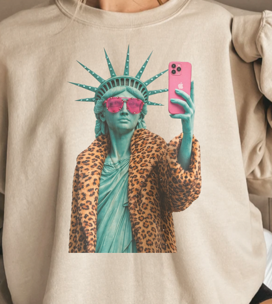 Boujee Statue
